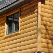 Vertical Log Corner