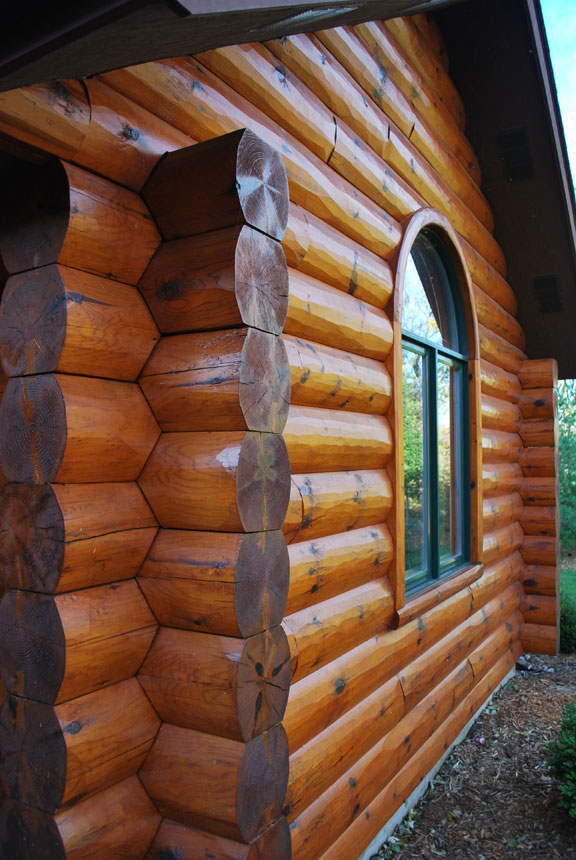 Saddle Notch Log Corner