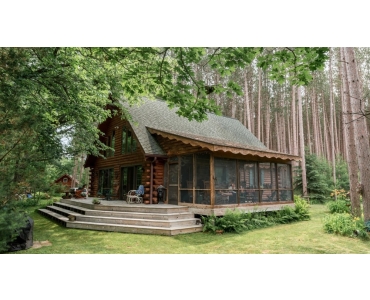 5 Advantages Of Building A Log Cabin Over Buying One