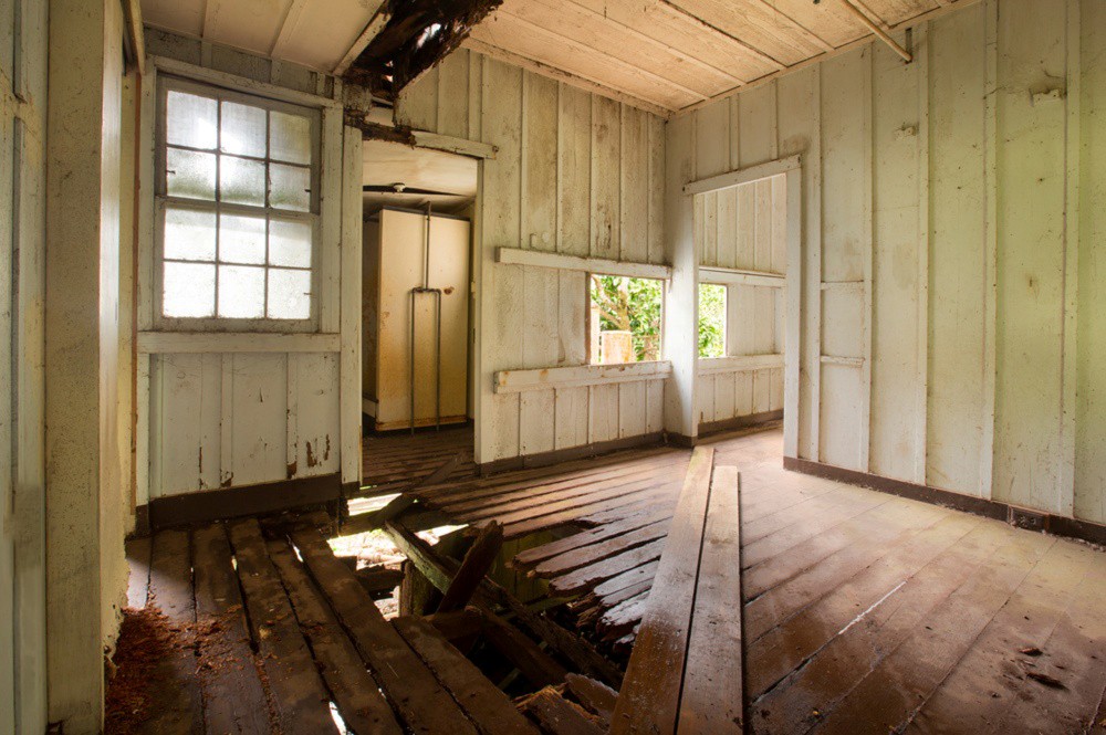 How To Replace An Old Damaged Floor With Knotty Pine