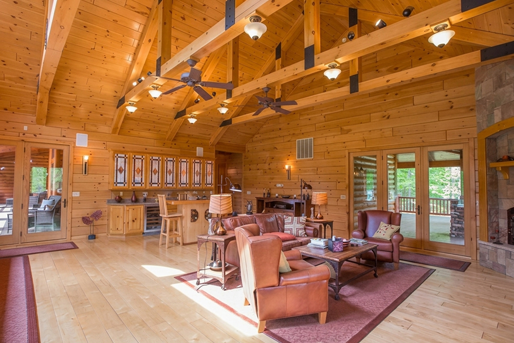 Should I Stain Or Clear Coat My Knotty Pine Paneling?