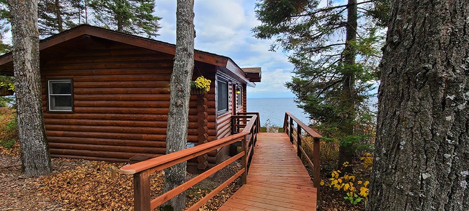 Building Accessibility and Efficiency Into a Log Cabin