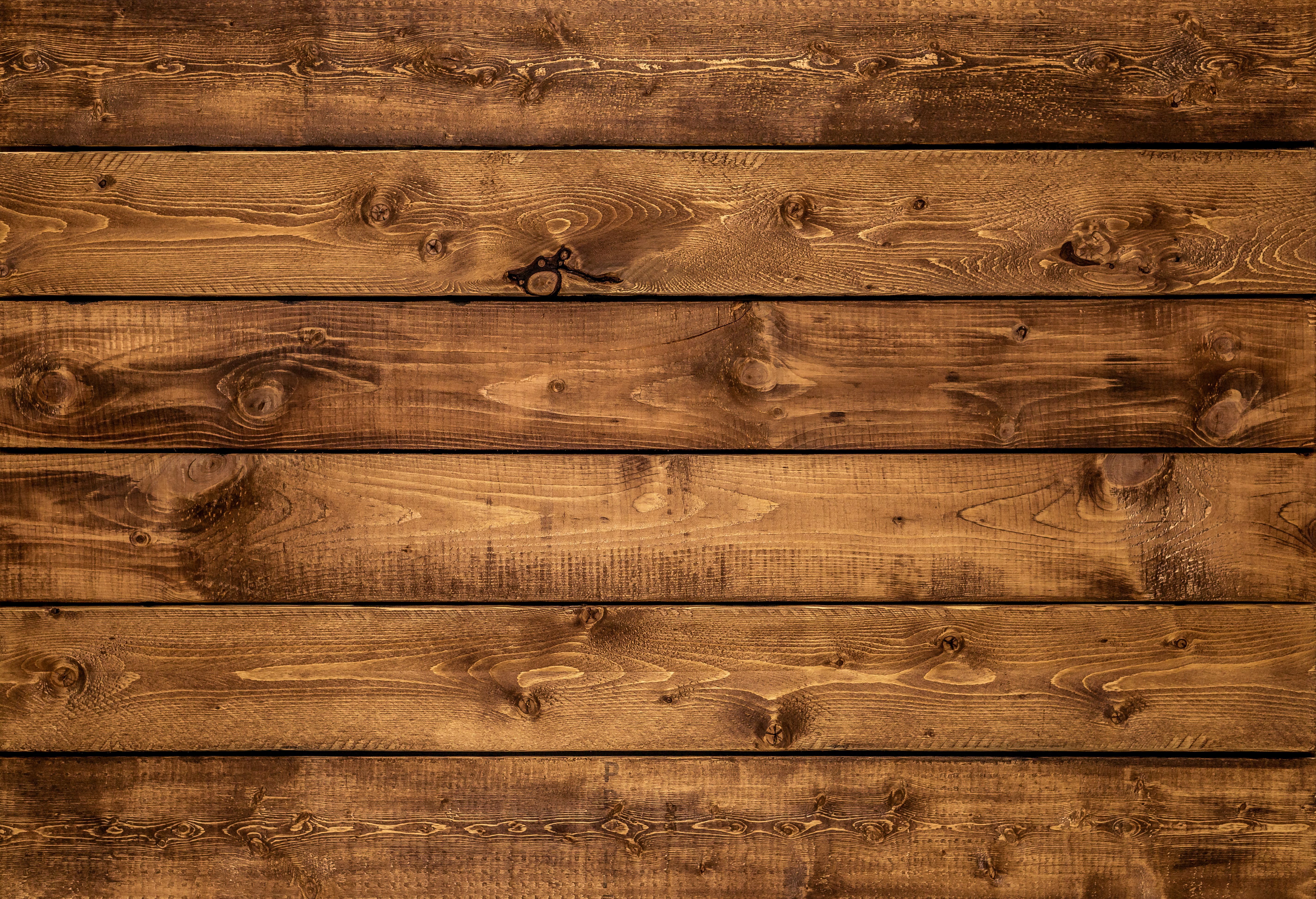 5 Tips for Buying Knotty Pine Paneling